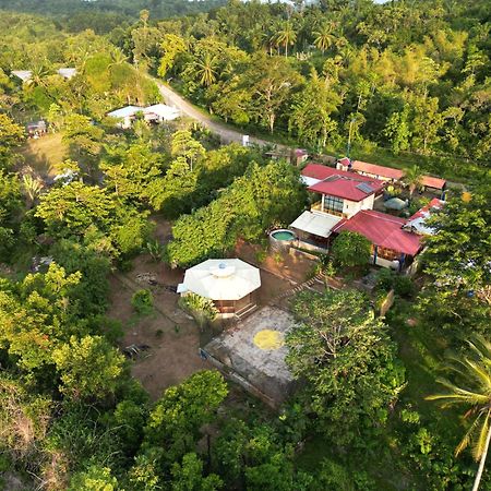 Blue Moon Guesthouse Puerto Princesa Екстер'єр фото